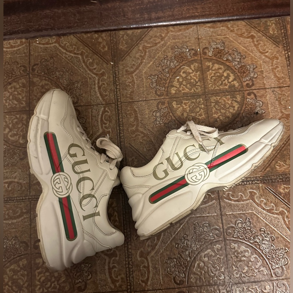 Gucci Sneakers
